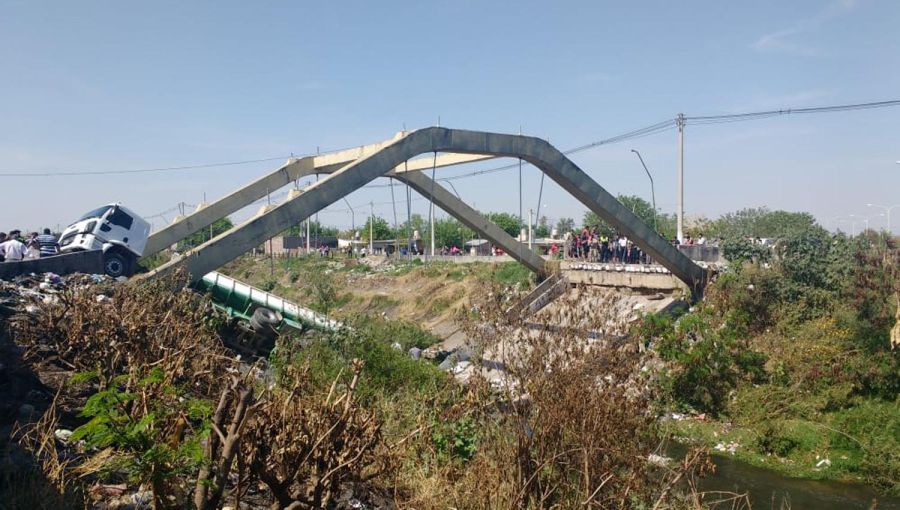 Derrumbe de puente en Tucumán