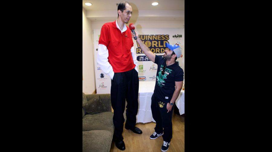 El hombre mas alto del mundo06042018