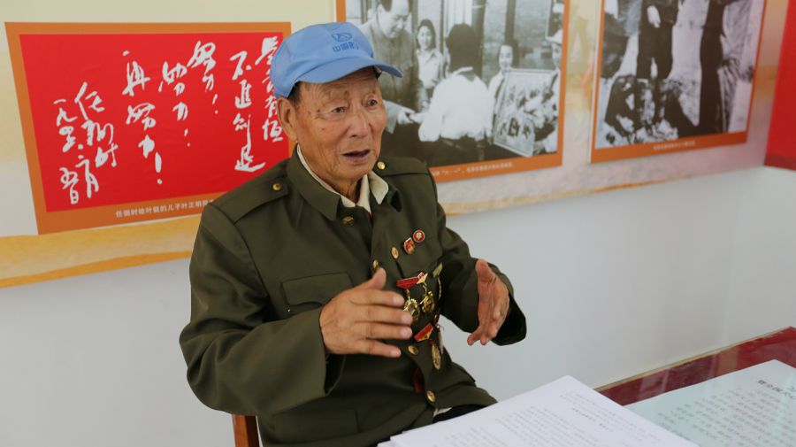 Veterano. Cao Kai tiene 90 años. En los años 30 luchó contra los japoneses y los nacionalistas.