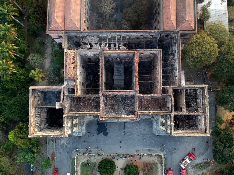 museo destruido brasil