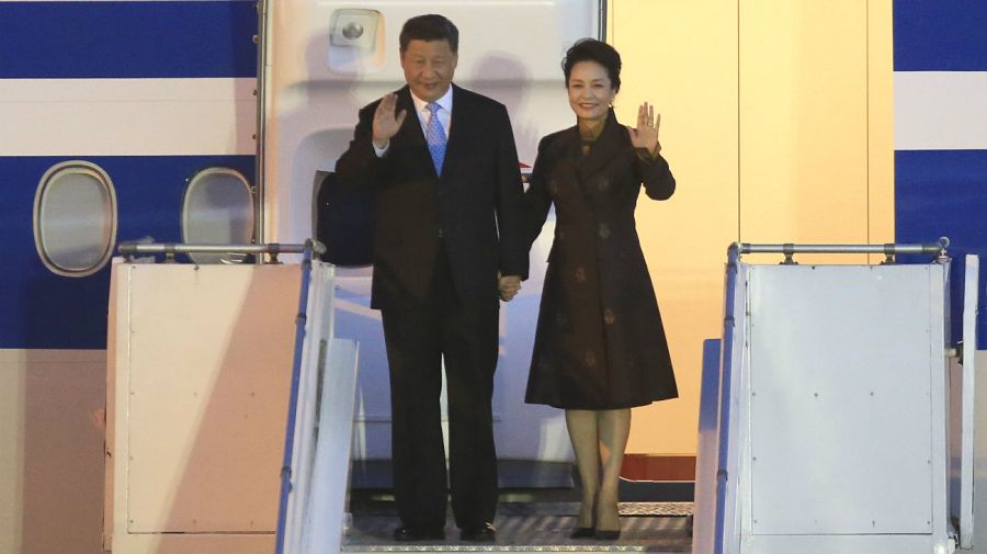 El presidente de la Republica Popular China, Xi Jinping, arriva al Aeropuerto de Ezeiza en el marco de su participacion en la Cumbre del G20.