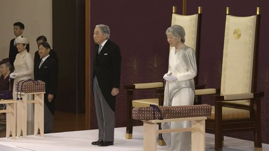 abdicación del emperador Akihito de Japón
