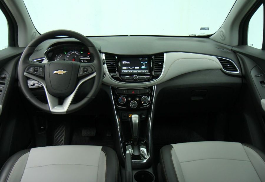 Interior Chevrolet Tracker actual