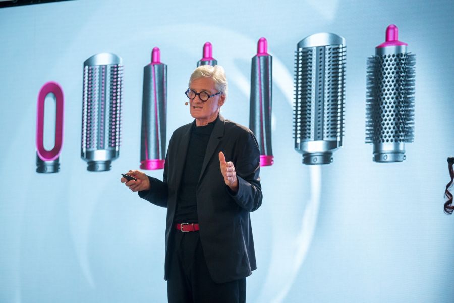 Dyson Moves HQ to Singapore as Asia Fuels Electric Car Dream