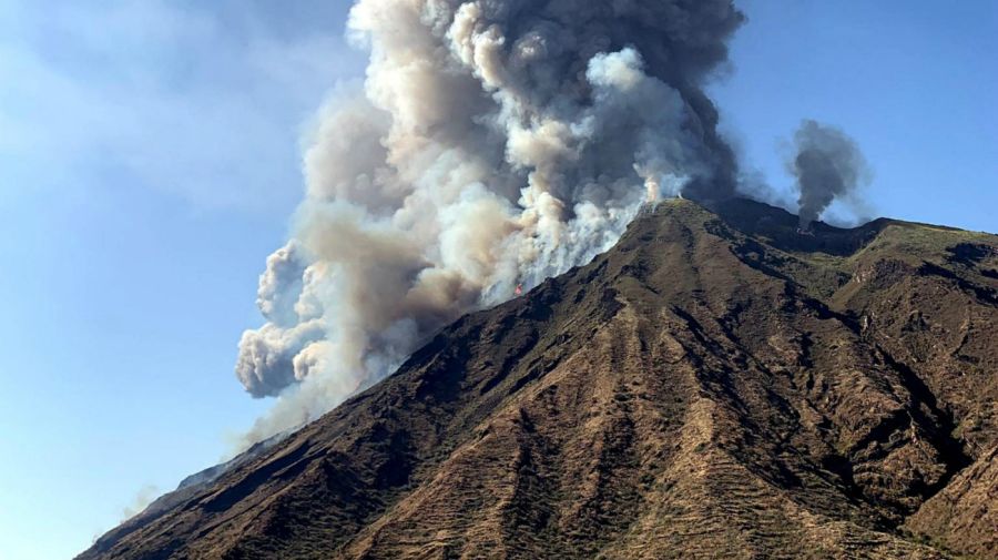 volcan stromboli italia