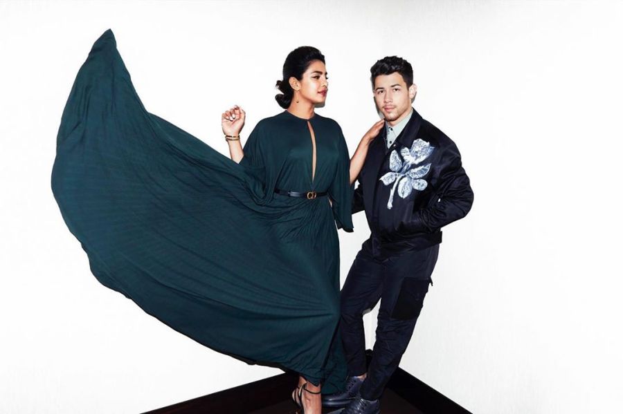 Nick Jonas y Priyanka Chopra, elegidos como los mejores vestidos de People