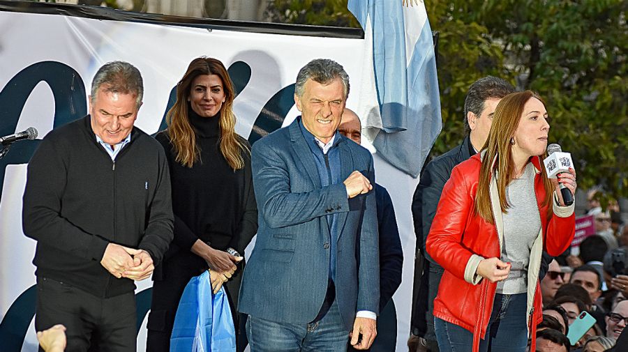 Mauricio Macri de campaña en Bahía Blanca.