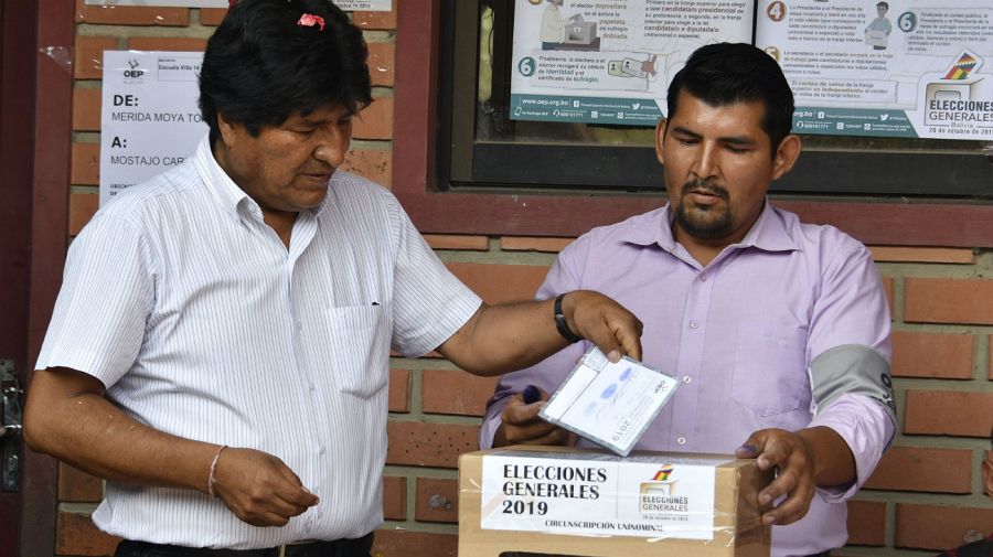 Evo Morales vota en Bolivia.