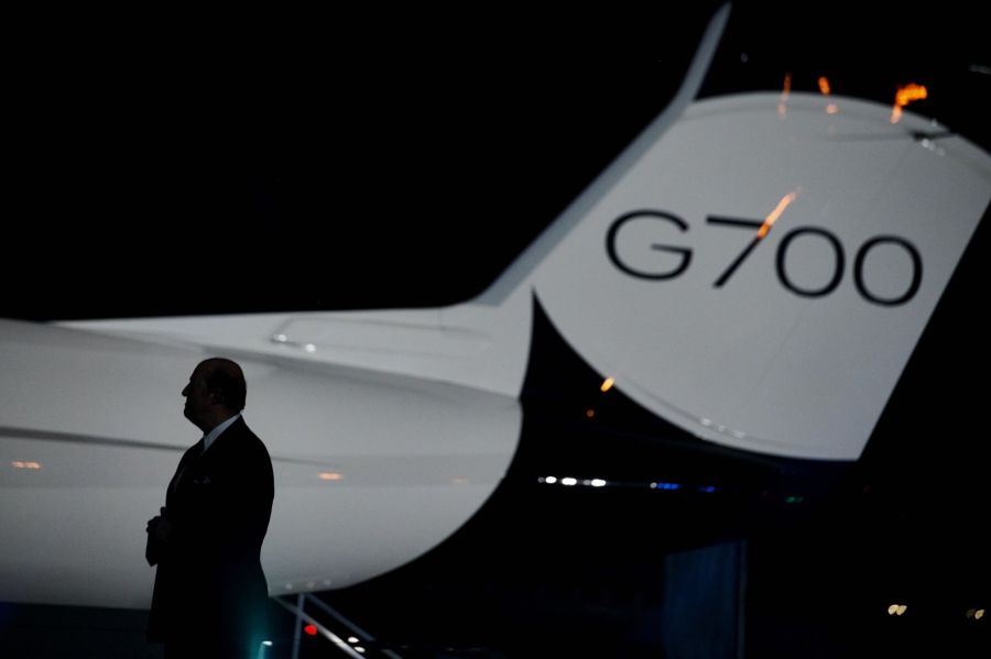 Gulfstream Unveils G700 in Race for World’s Biggest Private Jet