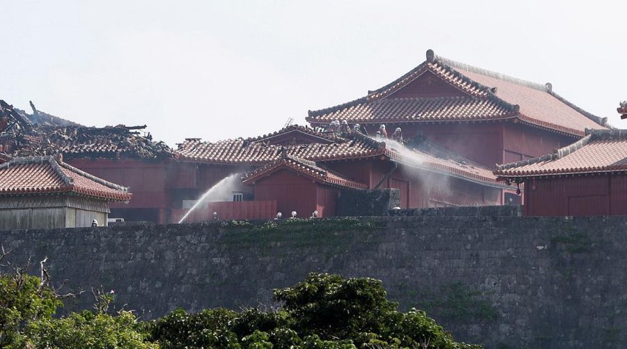 Incendio del Castillo de Okinawa 20191031