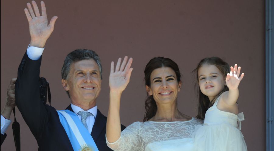 Mauricio Macri en el balcón de Casa Rosada 20191210