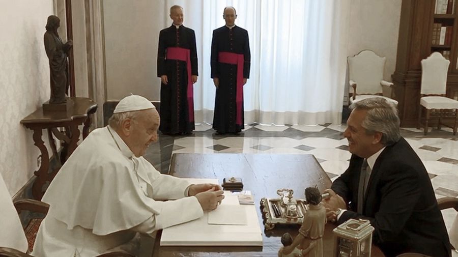 Alberto Fernández con el Papa Francisco