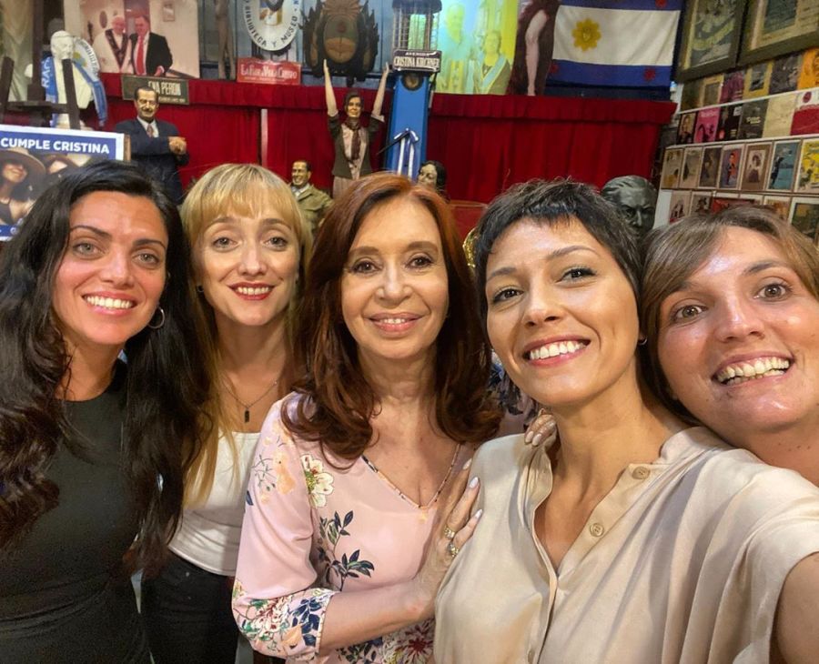 Así fue el look de Cristina Fernández de Kirchner en los festejos por su cumpleaños