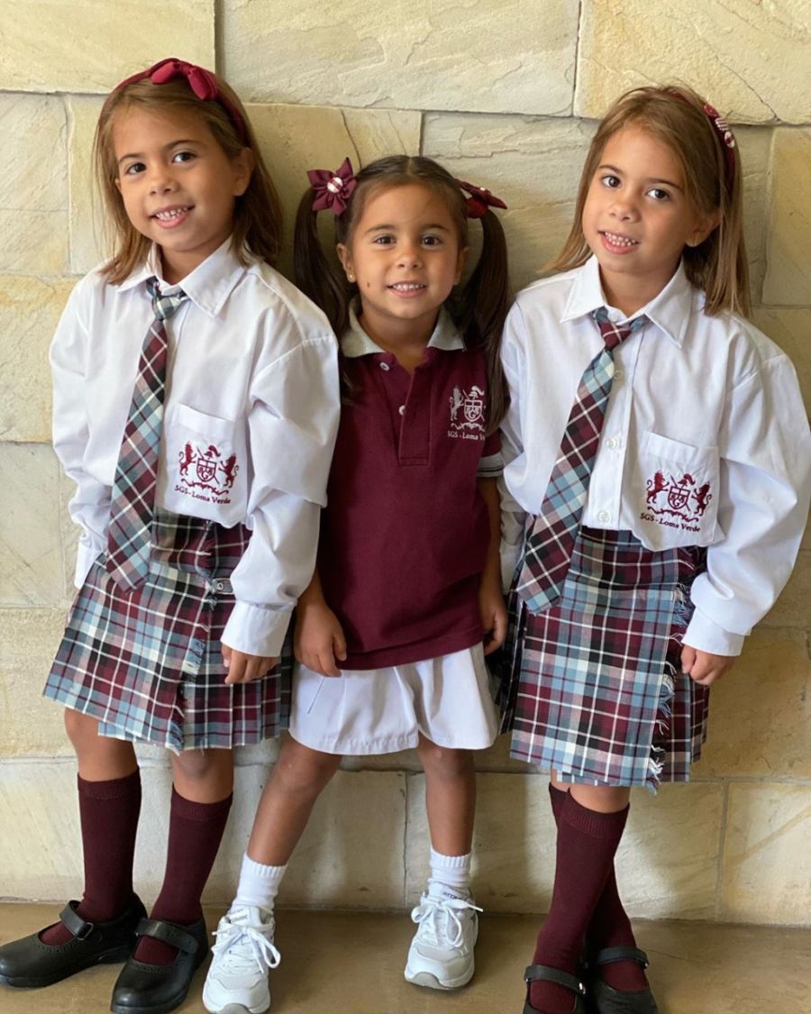 El look de las hijas de Cinthia Fernández en su primer día de clases