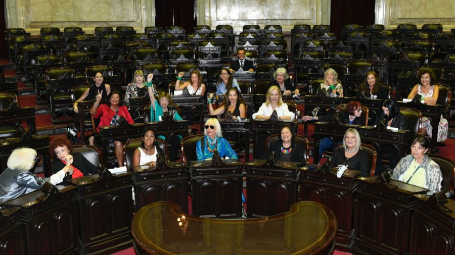 Distinción a mujeres notables de la Argentina.