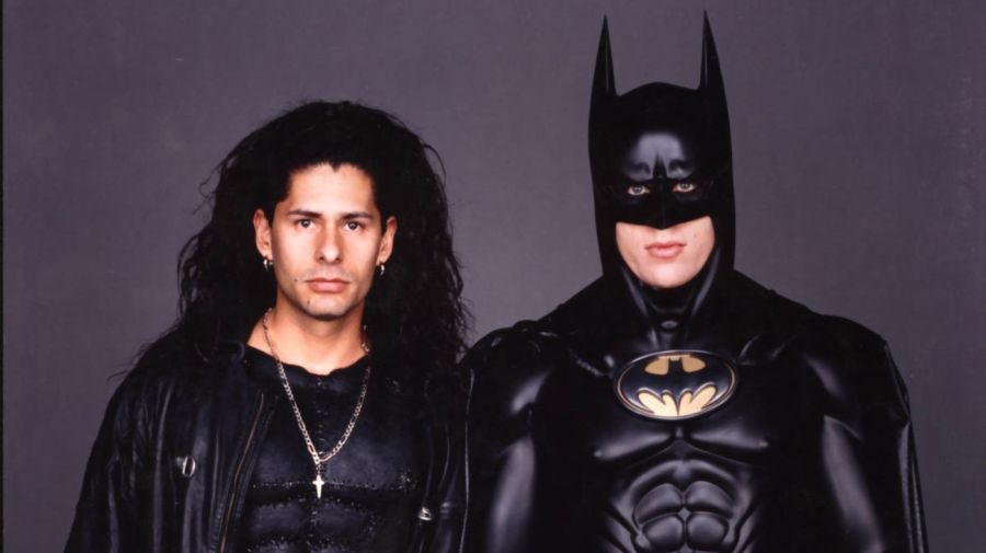 José Fernández con Val Kilmer en Batman Forever