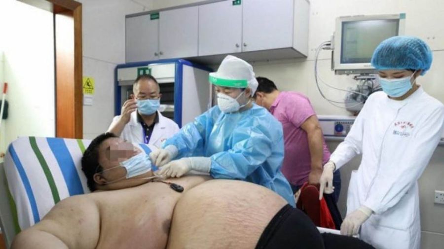 Engordó 100 kilos en la cuarentena y ahora es el más pesado de Wuhan 20200624