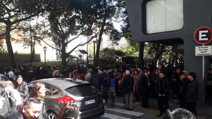 Amenaza de bomba en embajadas de Buenos Aires