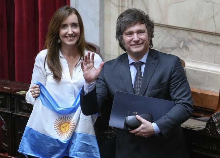 La fórmula presidencial electa: Victoria Villarruel y Javier Milei 