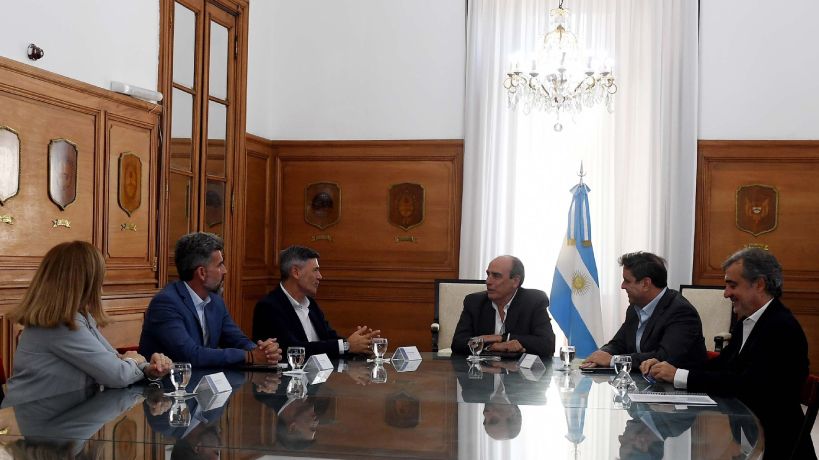 Reunión de Francos con Passerini, Ulpiano Suarez de Mendoza y Rosario Romero de Paraná