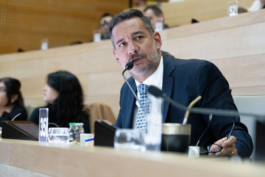 Miguel Siciliano, presidente de la bancada oficialista en la Unicameral