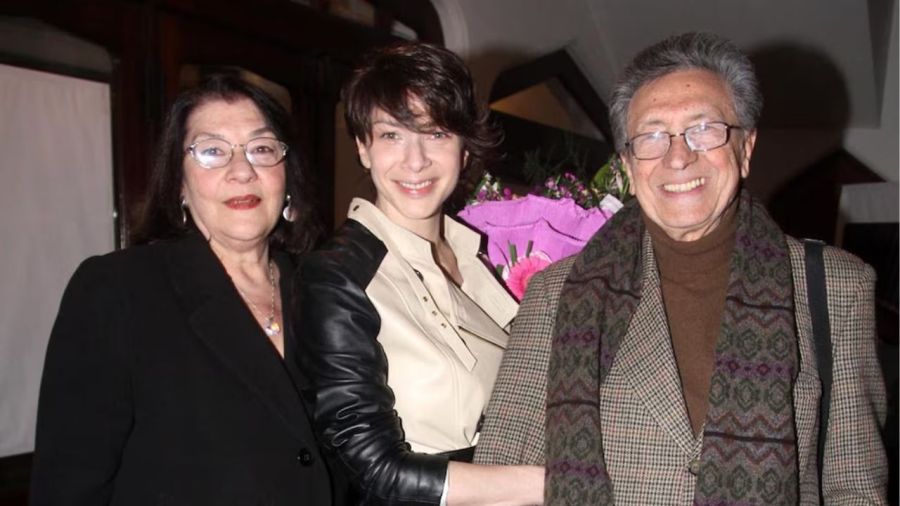 Romina Gaetani con sus padres, María Flamini y Carlos Hugo