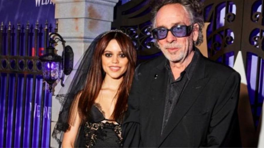 Jenna Ortega junto a Tim Burton