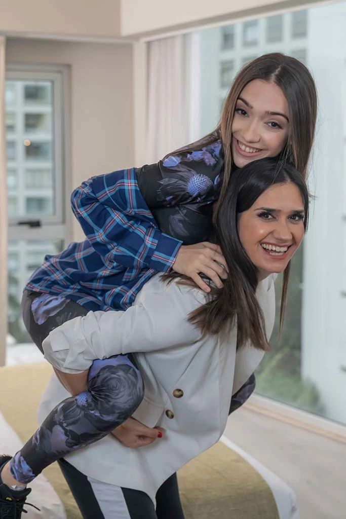 Momi Giardina y Juli Castro