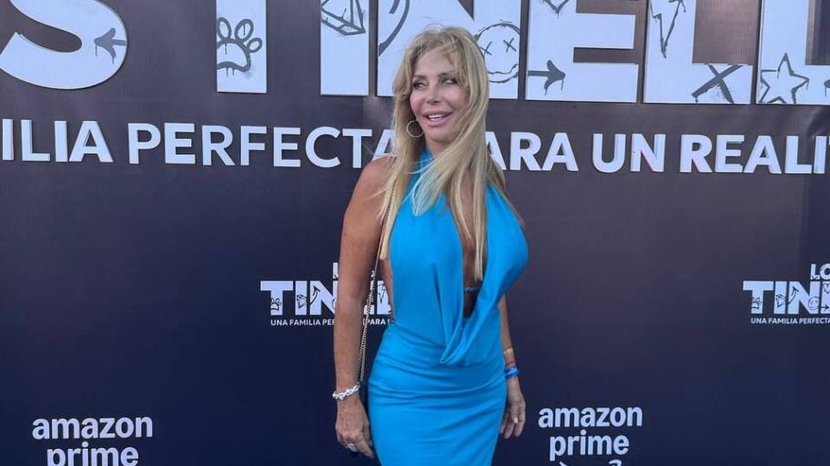 graciela alfano blue dress Graciela Alfano desata furor en Instagram, la comparan con Joan Collins https://www.cadena3.com/noticia/espectaculos/graciela-alfano -estalla-en-instagram-y-la-comparan-con-joan-collins-por-su-vestido_455185