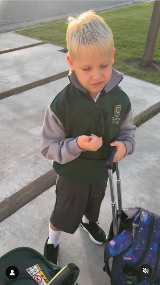 Mirko, hijo de Marley, en la escuela