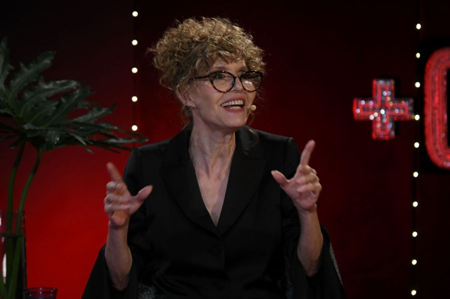 Esther Goris en +Caras