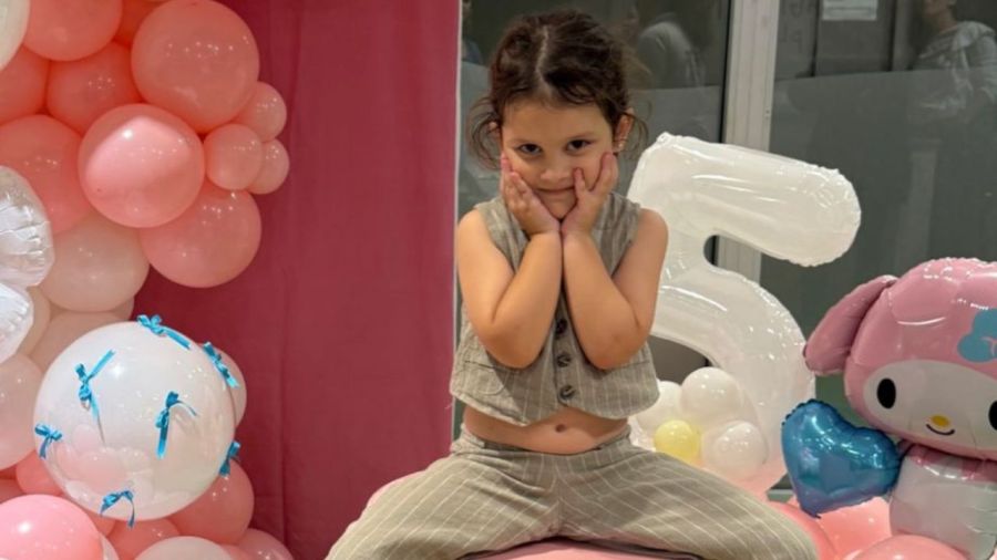 Mía, la hija menor de Sabrina Garciarena y Germán Paoloski