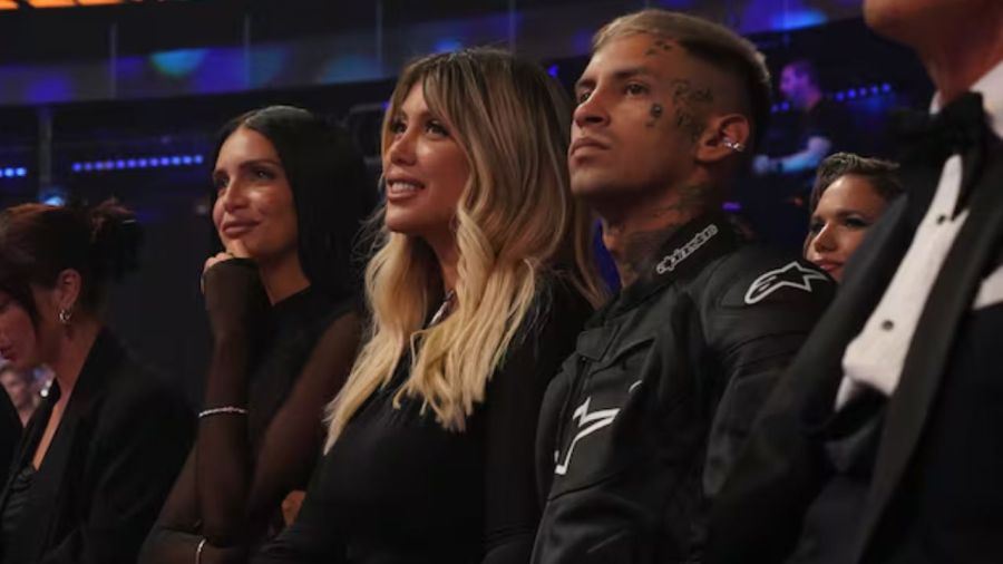 Zaira, Wanda y L-Gante en el Martín Fierro de la Moda