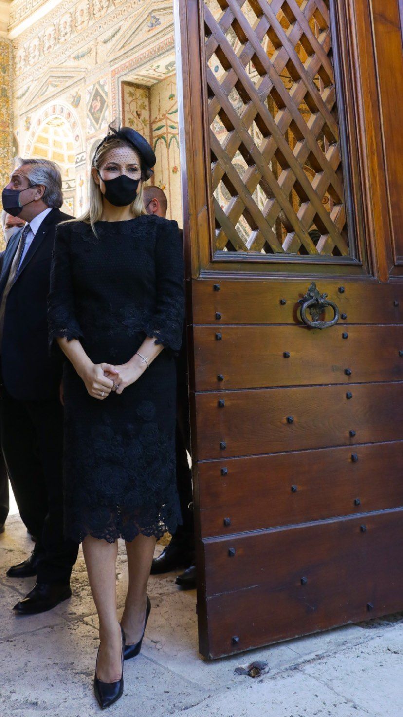 Fabiola Yáñez vestido de Adrián Brown
