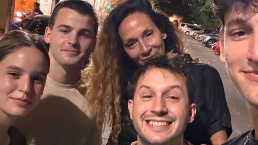 Ana Paula Dutil e hijos