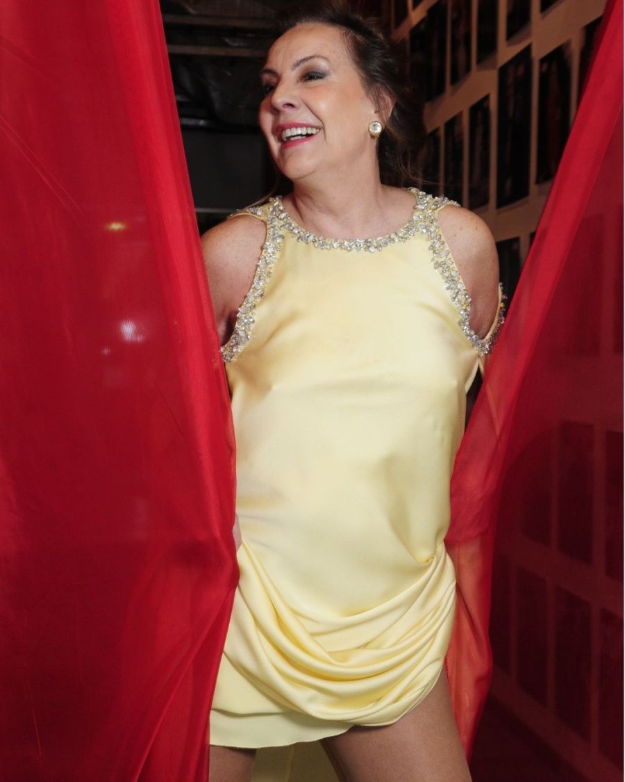 Mónica Gonzaga en +Caras