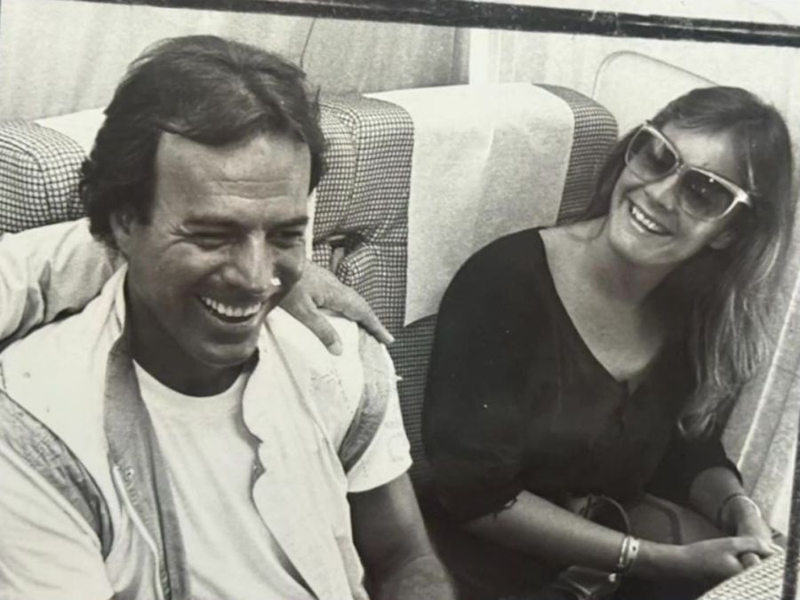 Mónica Gonzaga y Julio Iglesias