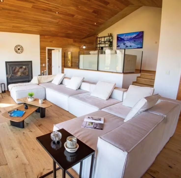 El living, rincón del hogar de Iván