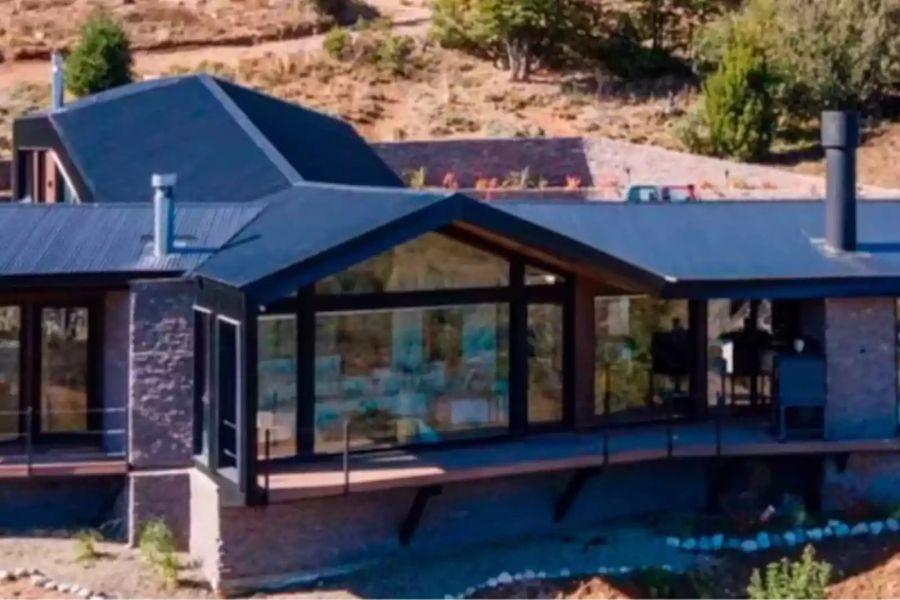 La fachada de la casa de Iván de Pineda