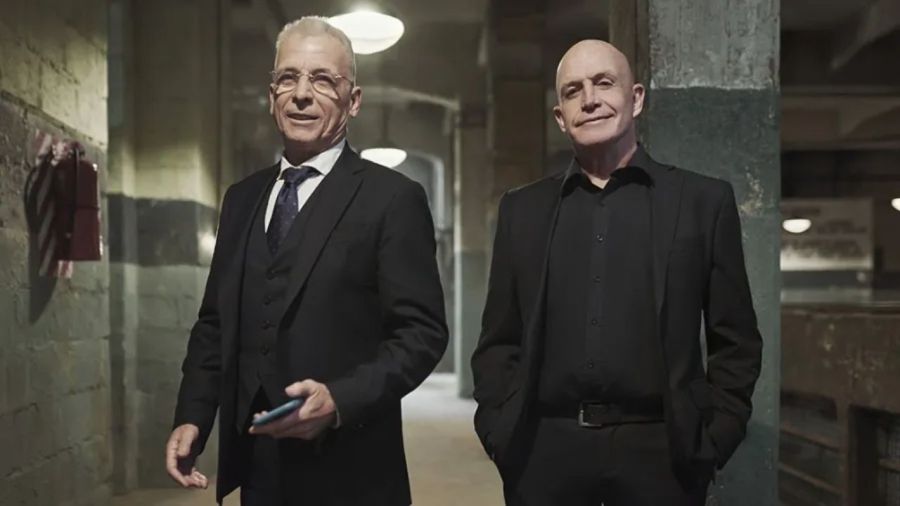 Gerardo Romano como Sergio Antín