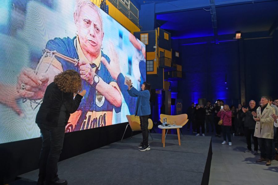 Homenaje a los 50 años de La Raulito en la Bombonera