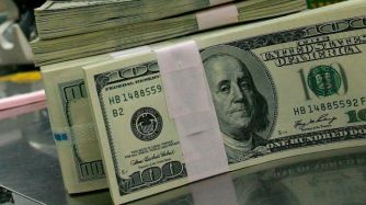 El dólar es la moneda de referencia para los argentinos.