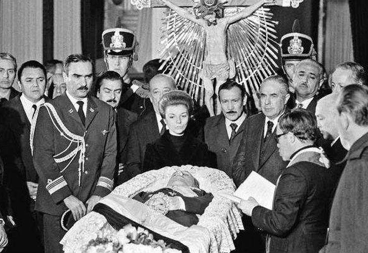 Se cumplen 42 años de la muerte de Perón Perfil