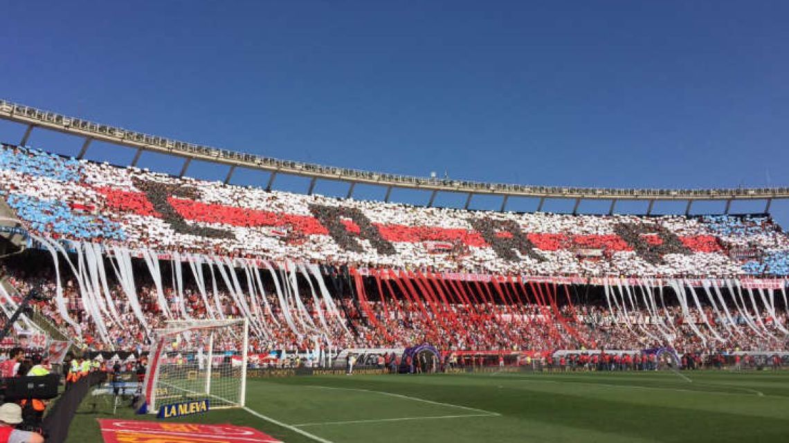 Piel De Gallina Espectacular Recibimiento Para River