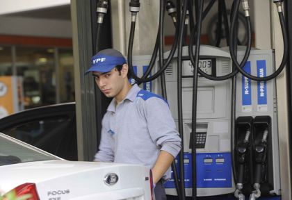 YPF aumentó las naftas en un 3%