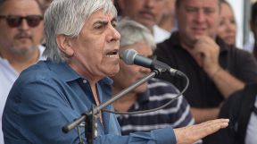 hugo-moyano-marcha-camioneros-02212018-02