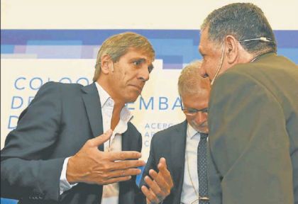 Preparan ‘operativo reivindicación’ de Caputo a la espera de buenas noticias de Wall Street