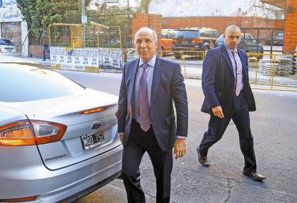 ‘Prolongar el martirio’, el plan lilito que le espera a Lorenzetti