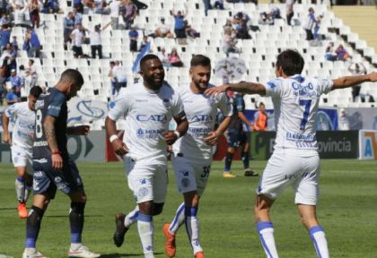 Godoy Cruz se acerca a Boca y decretó el descenso de Temperley
