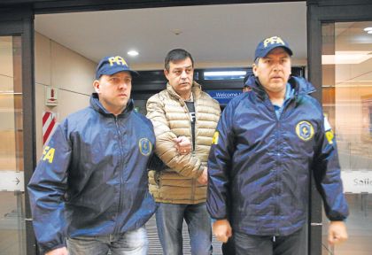 Los acusados en casos claves que prefieren a los defensores oficiales